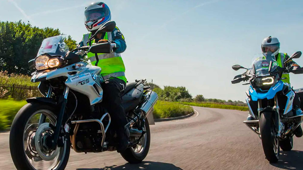 Learn To Ride With BMW Rider Training