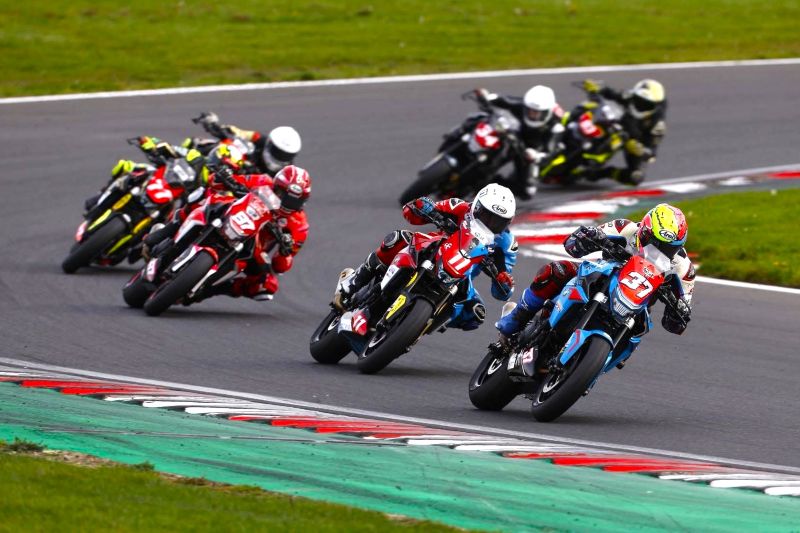 Barry Burrell Crowned 2025 BMW F 900 R Cup Champion