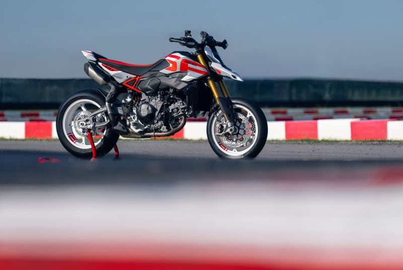 2026 Ducati Hypermotard V2 Gets Its World Premiere